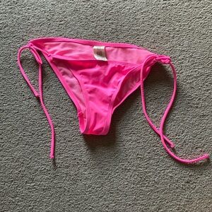 NWOT Girl Bikini Top